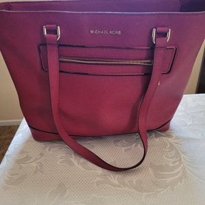 Michael Kors Jet Set Large Saffiano Leather Top-Zip Tote Bag